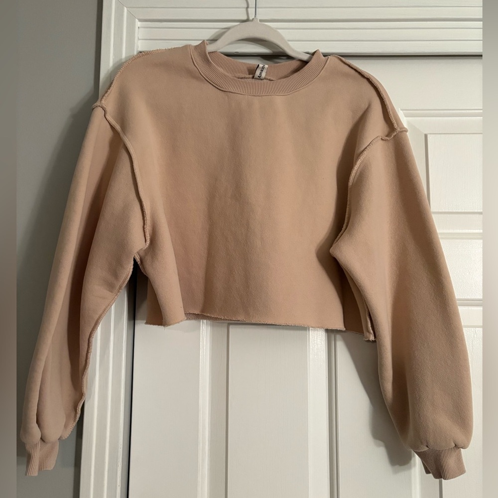Super Warm Cropped Sweatshirt